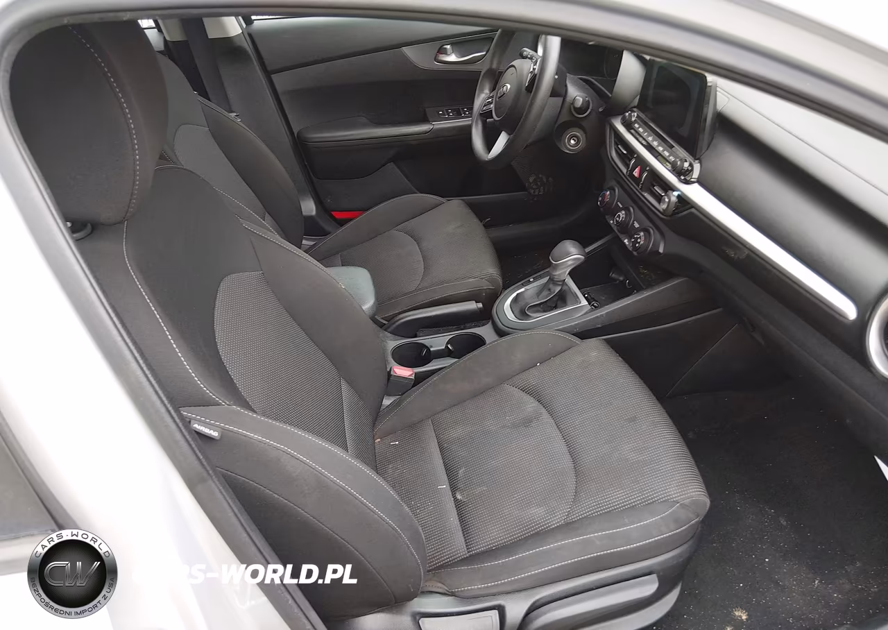 2020 Kia Forte Lxs VIN:3KPF24AD6LE191383 - 5