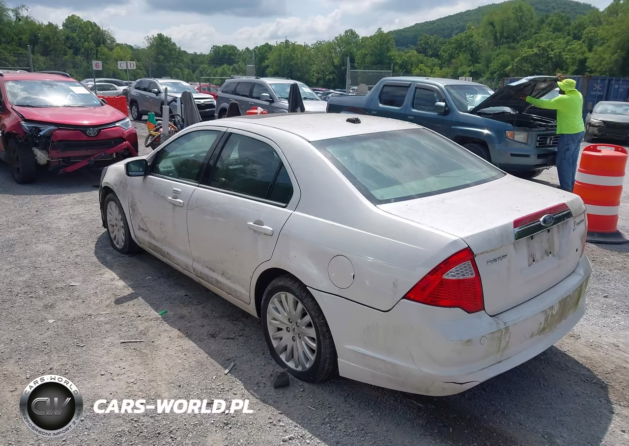 2012 Ford Fusion Hybrid VIN:3FADP0L30CR246432 - 3