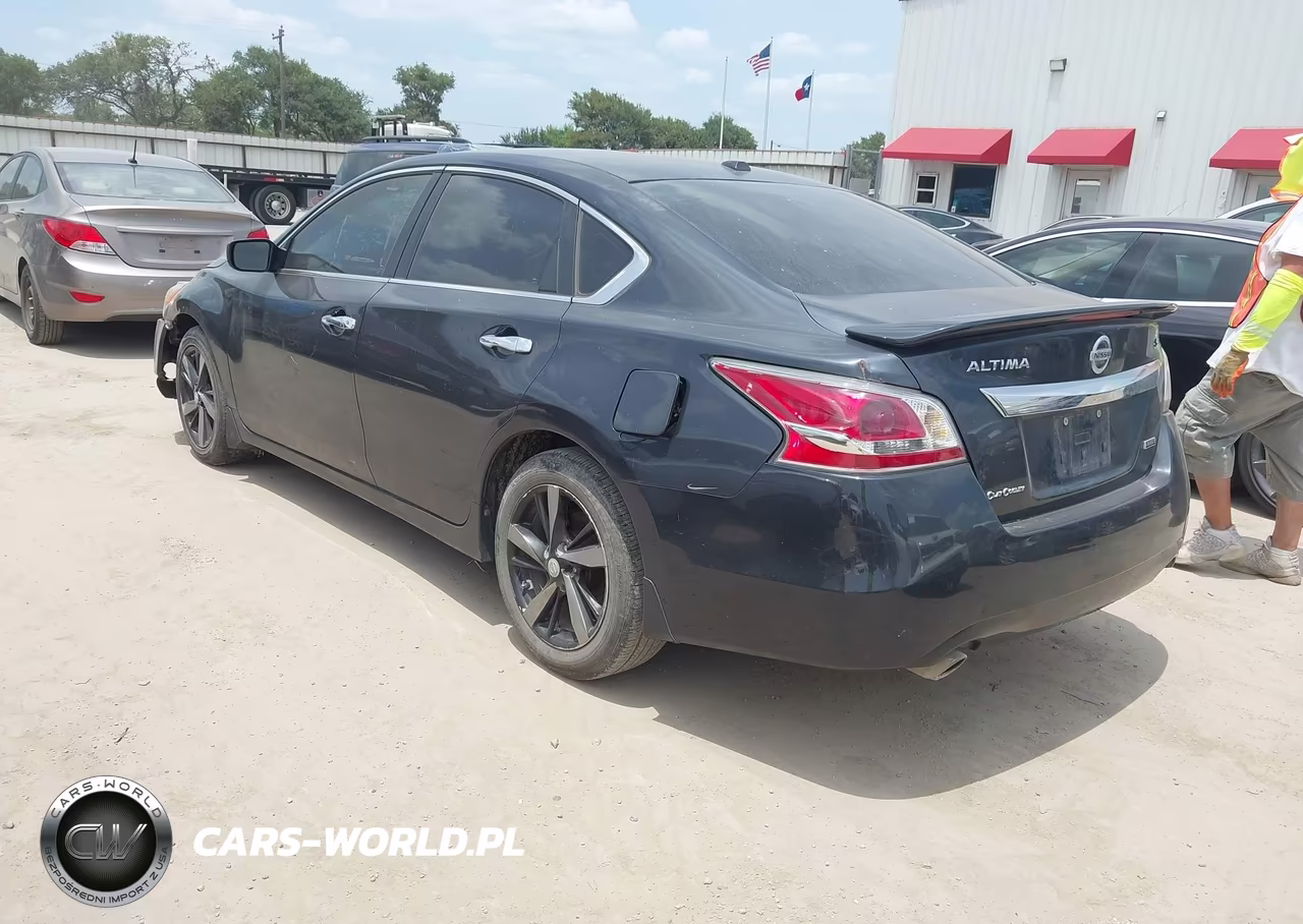 2015 Nissan Altima 2.5 S VIN:1N4AL3AP7FC491463 - 3