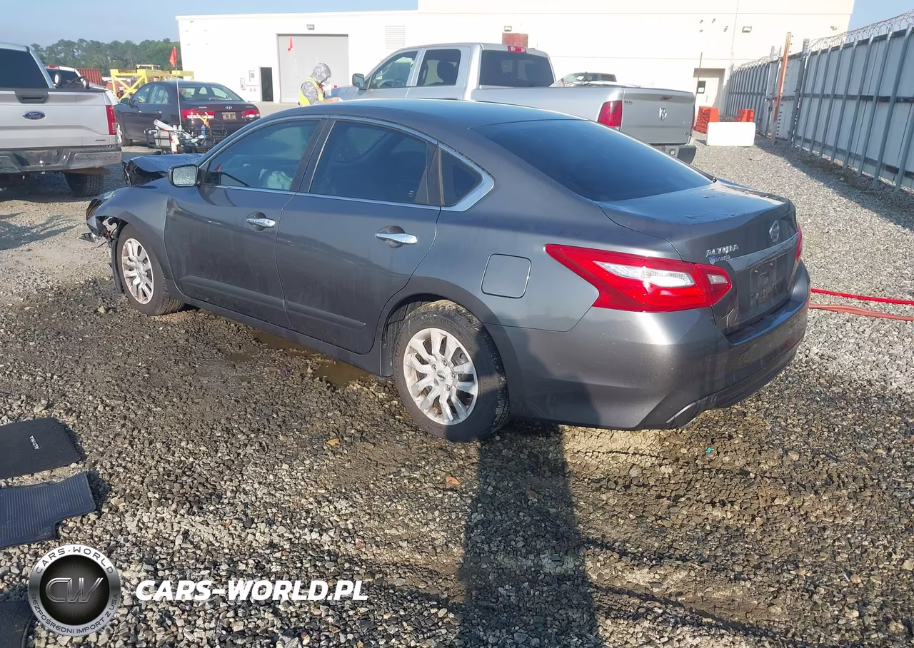 2017 Nissan Altima 2.5 S VIN:1N4AL3AP4HC148032 - 3