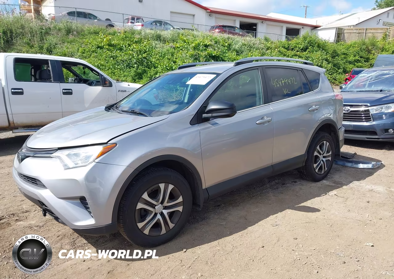 2017 Toyota Rav4 Le VIN:2T3BFREV9HW567086 - 2
