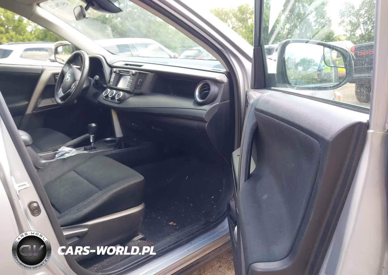 2017 Toyota Rav4 Le VIN:2T3BFREV9HW567086 - 5
