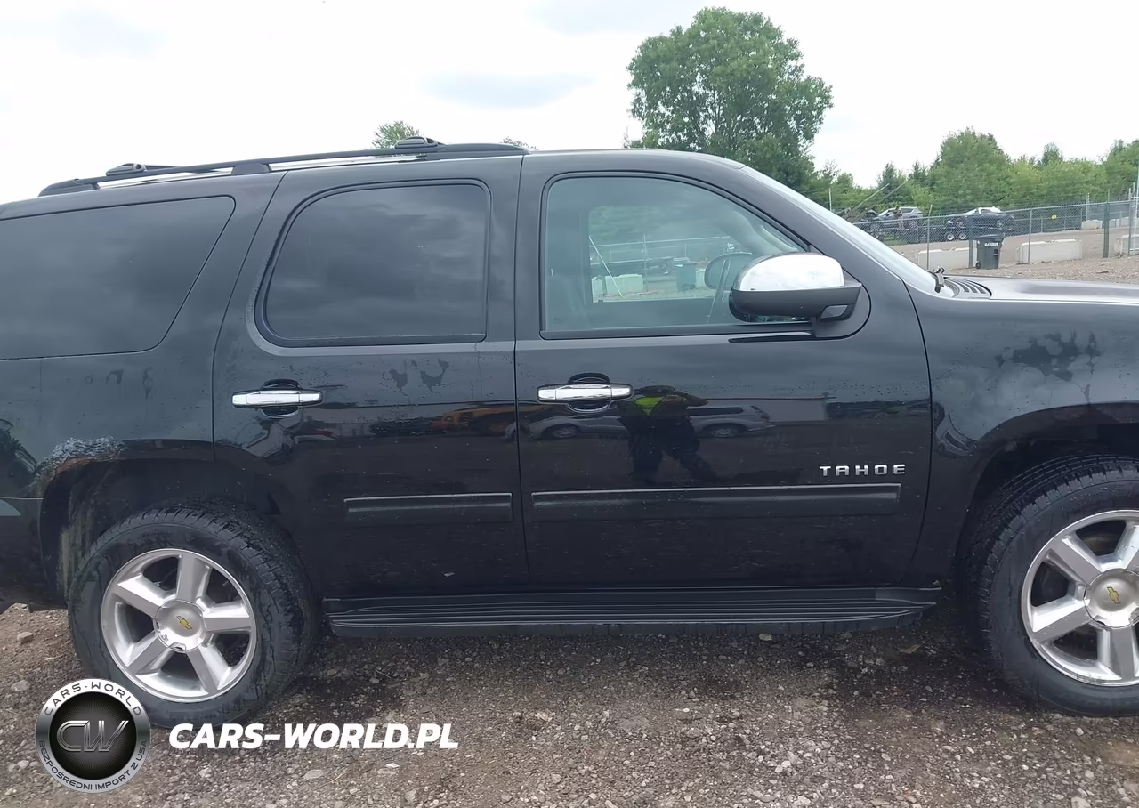 2013 Chevrolet Tahoe Ls VIN:1GNSKAE02DR367198 - 13