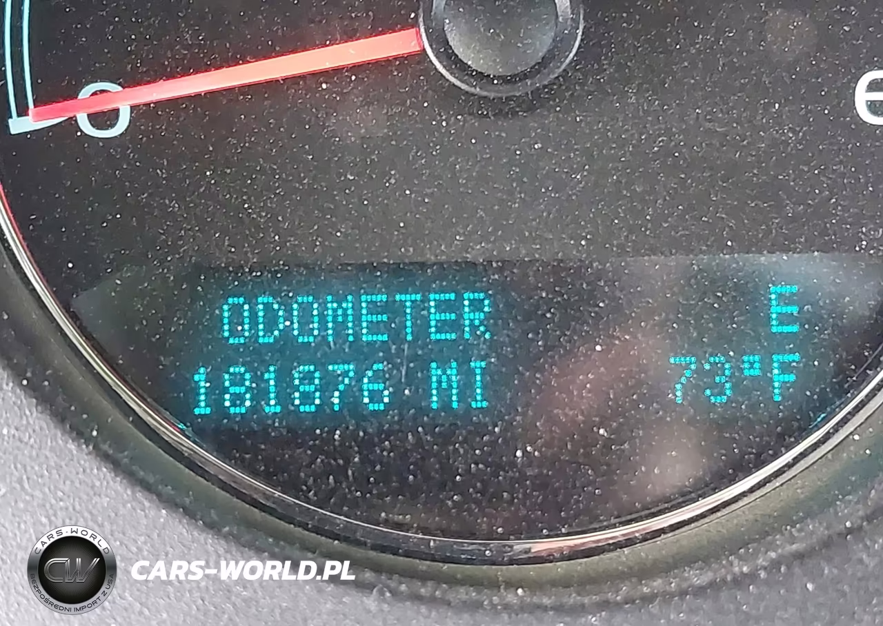 2013 Chevrolet Tahoe Ls VIN:1GNSKAE02DR367198 - 15