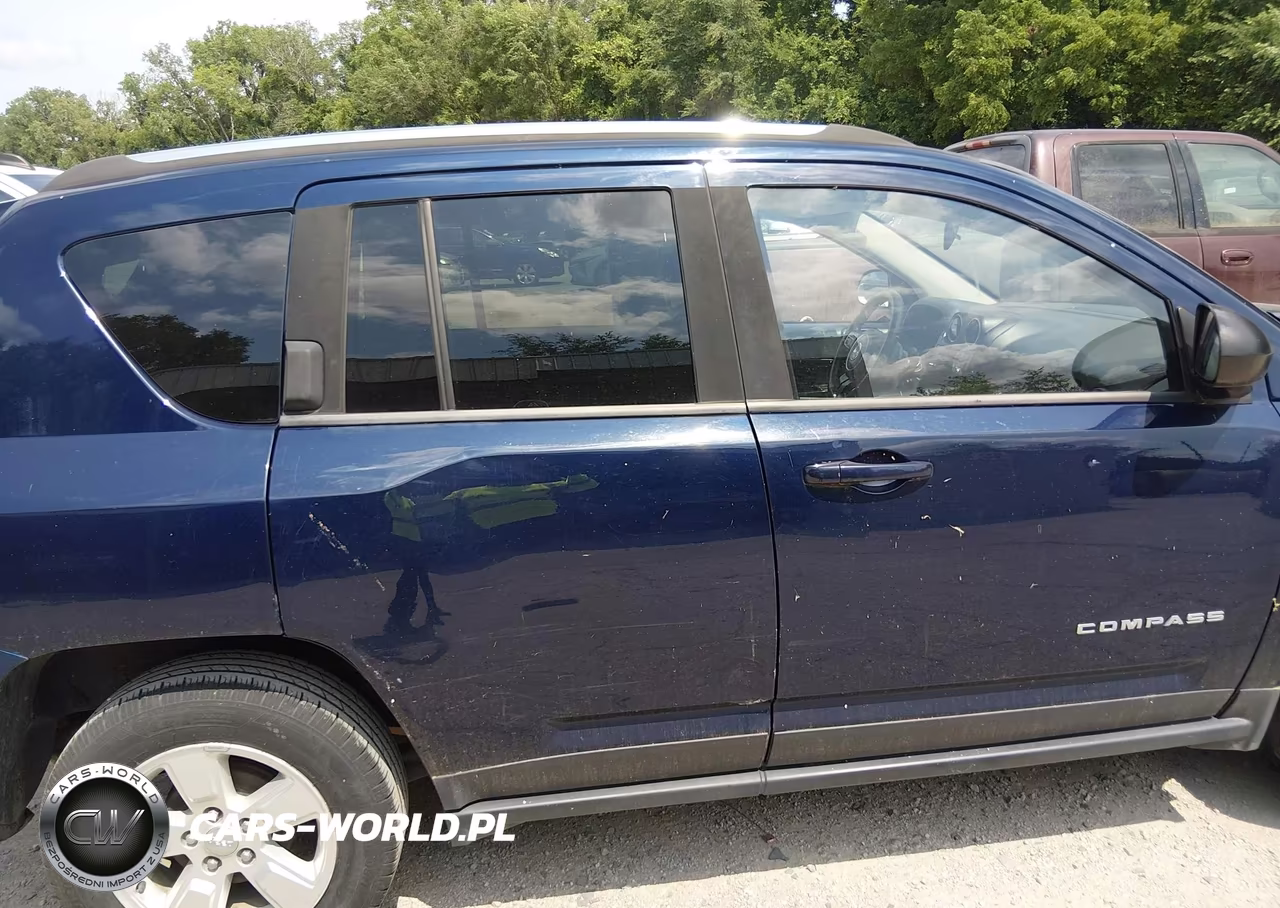 2015 Jeep Compass Sport VIN:1C4NJCBA7FD198328 - 12