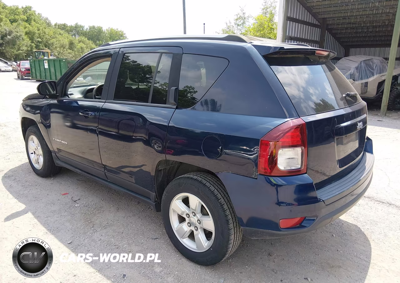 2015 Jeep Compass Sport VIN:1C4NJCBA7FD198328 - 3