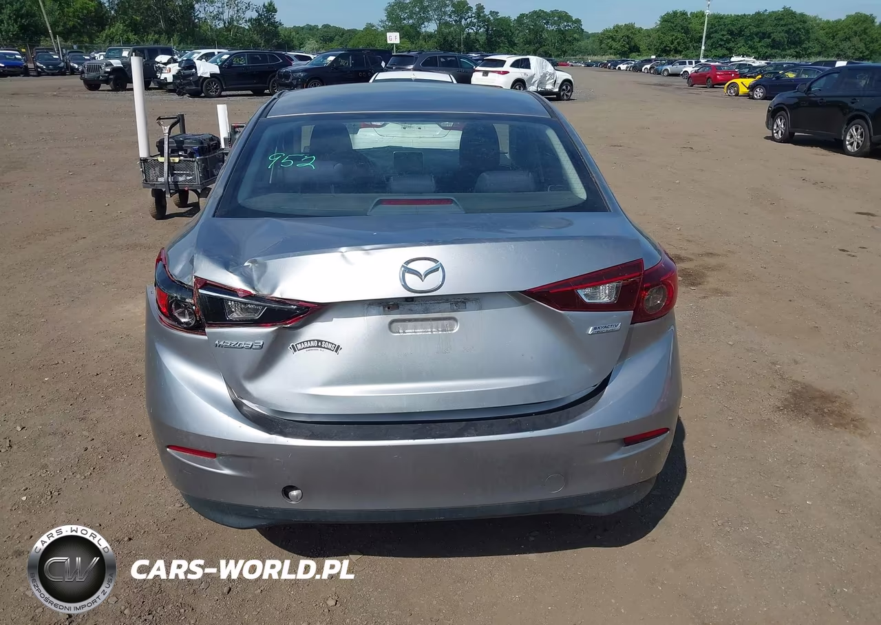 2016 Mazda Mazda3 I Sport VIN:JM1BM1T71G1283363 - 16