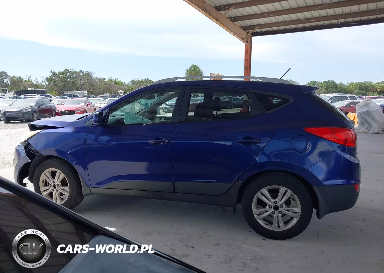 2011 Hyundai Tucson Gls VIN:KM8JU3AC7BU244299 - 14