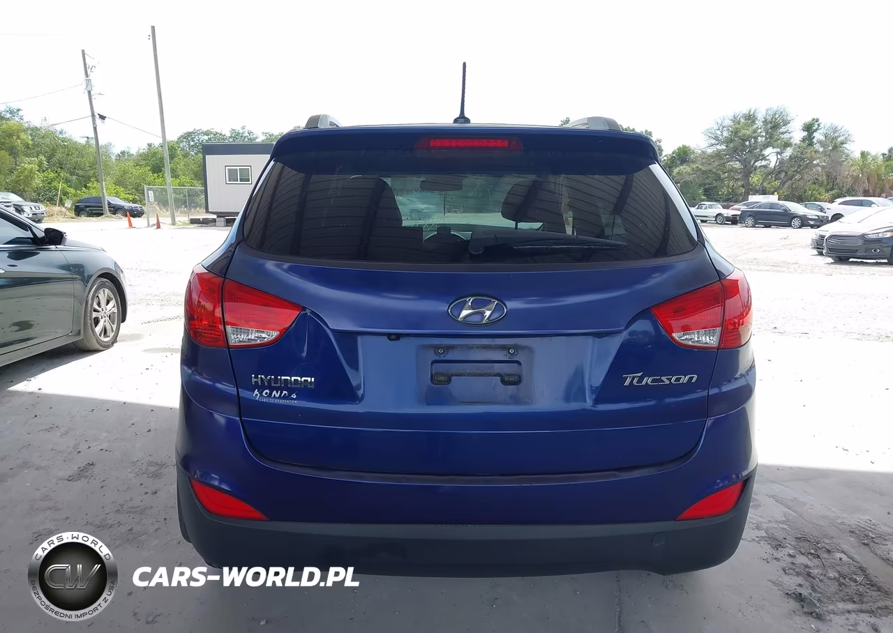 2011 Hyundai Tucson Gls VIN:KM8JU3AC7BU244299 - 16