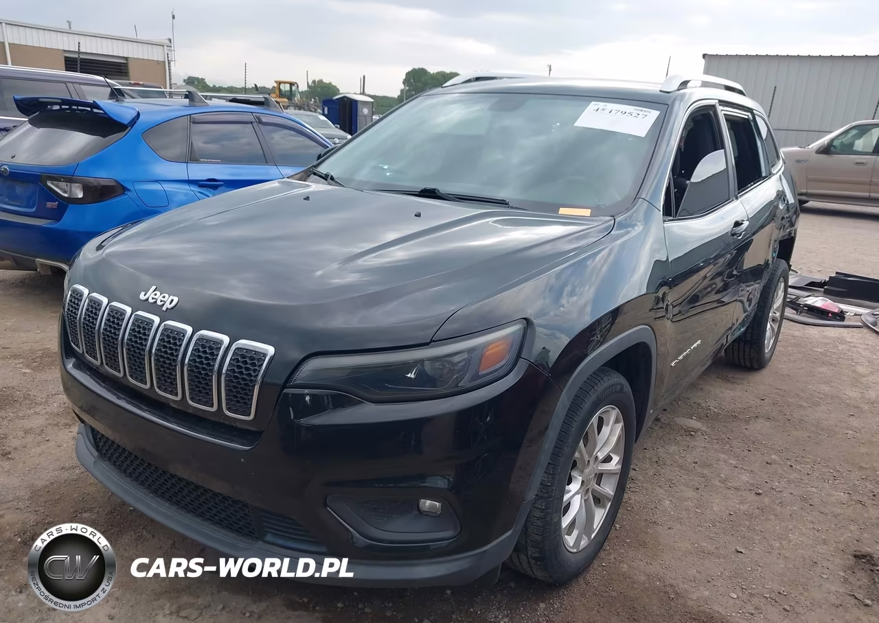 2019 Jeep Cherokee Latitude Fwd VIN:1C4PJLCB5KD455786 - 2