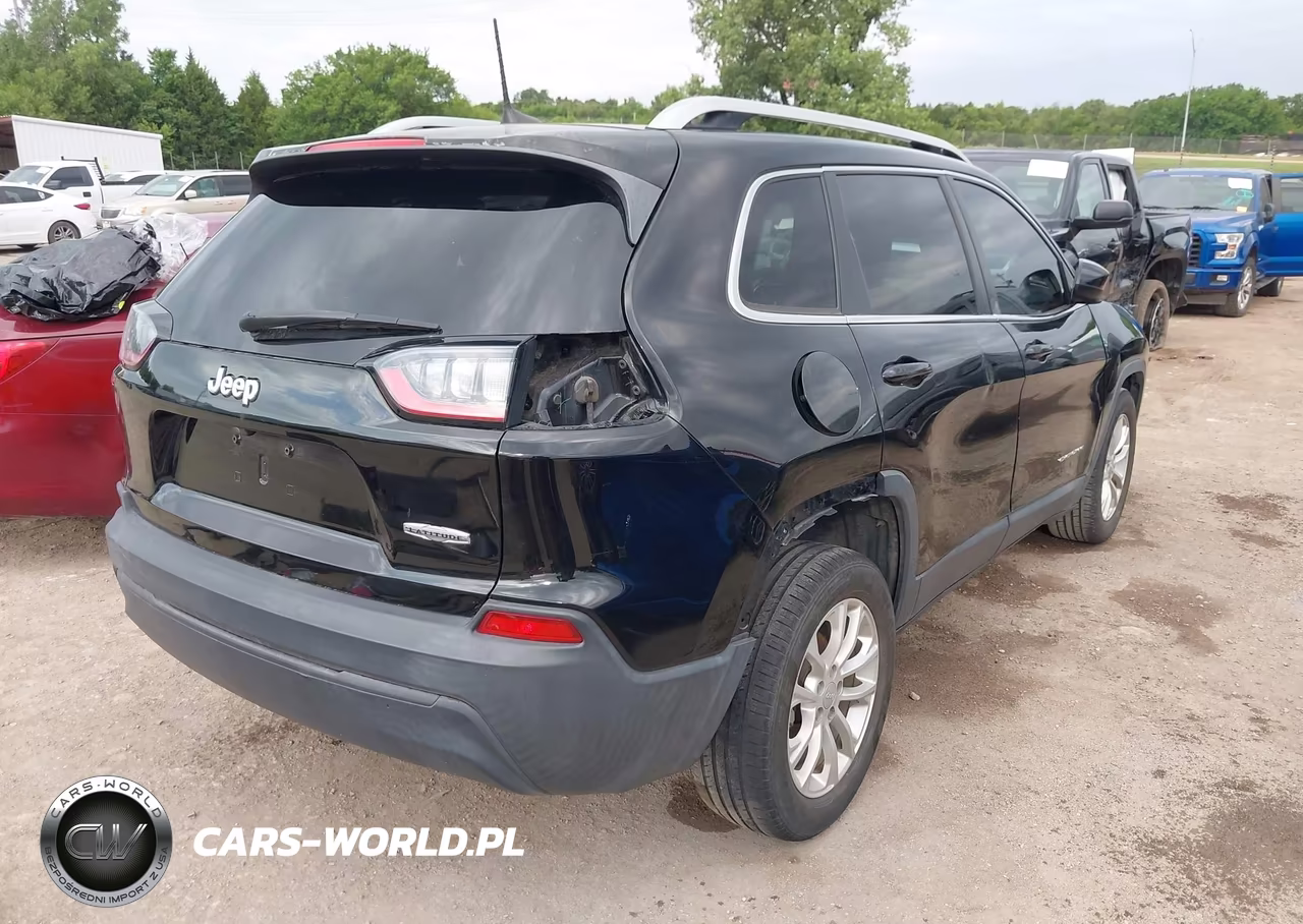 2019 Jeep Cherokee Latitude Fwd VIN:1C4PJLCB5KD455786 - 4