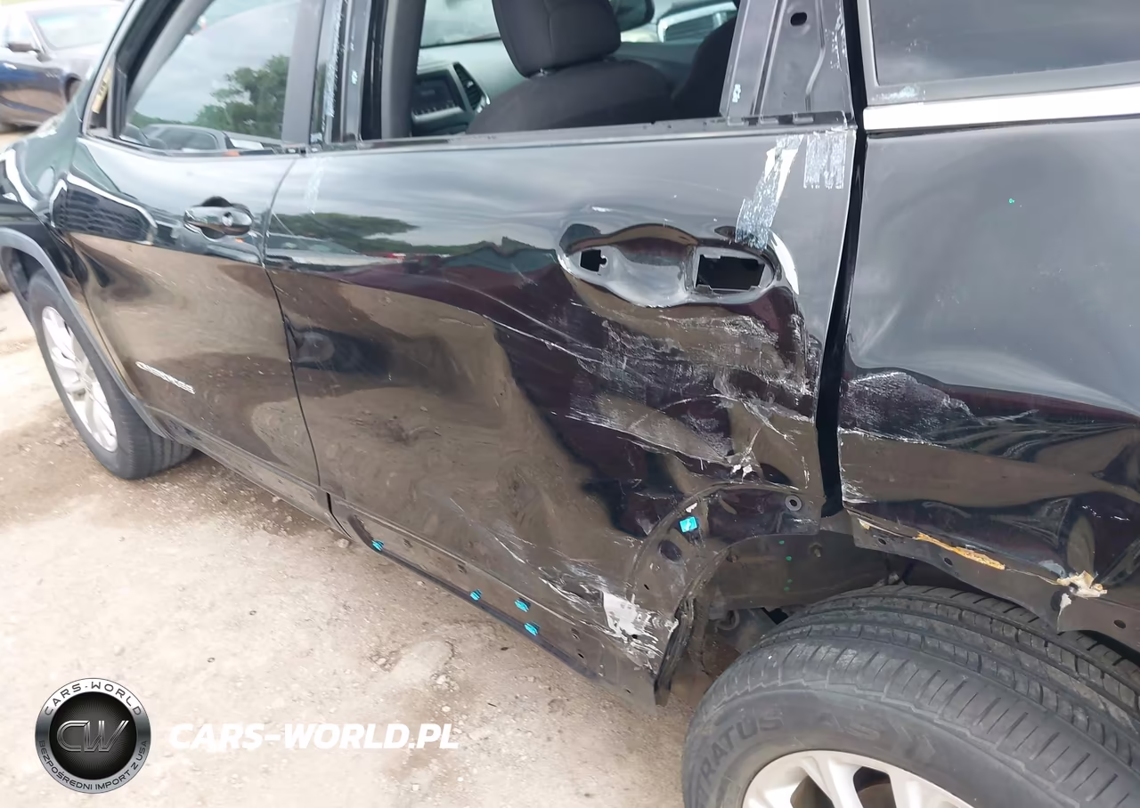 2019 Jeep Cherokee Latitude Fwd VIN:1C4PJLCB5KD455786 - 6