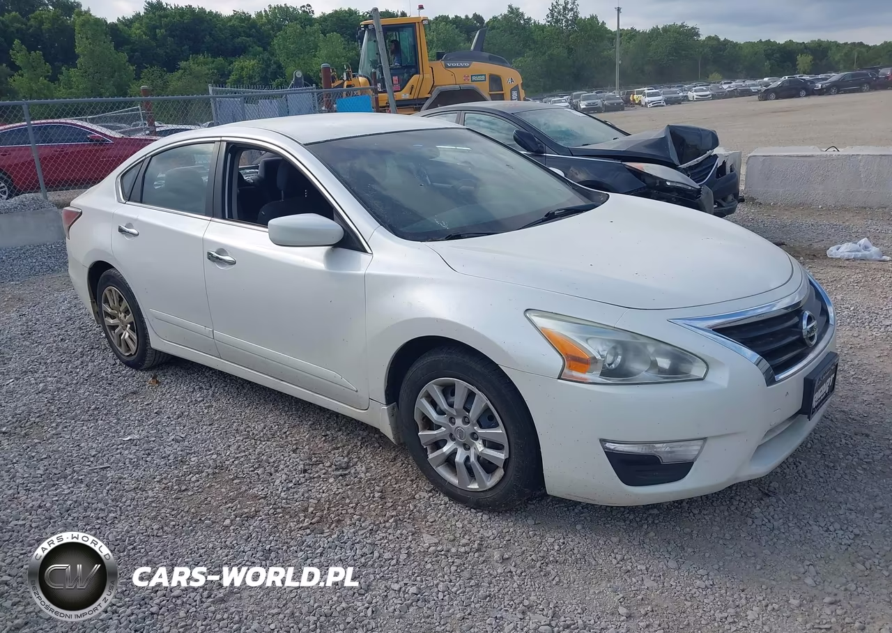 2014 Nissan Altima 2.5 S – zdjęcie 1 z 13