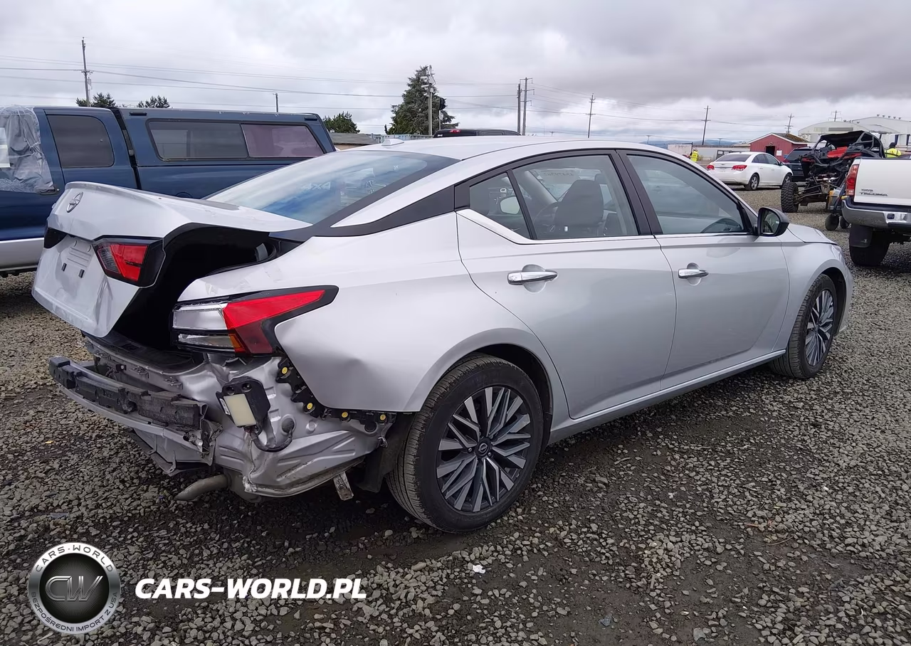 2025 Nissan Altima Sv Fwd VIN:1N4BL4DVXSN366573 - 4