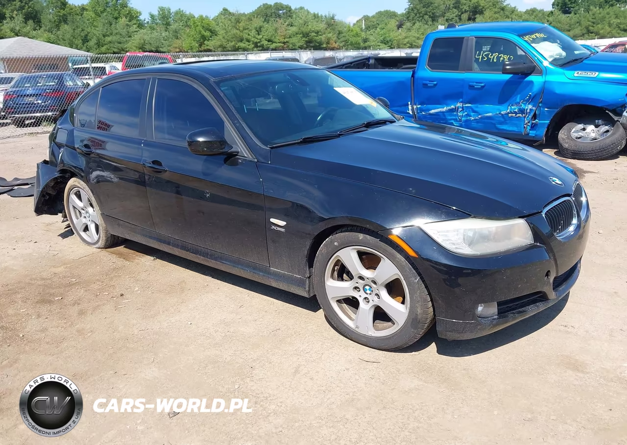 2011 BMW 328I xDrive – zdjęcie 1 z 16