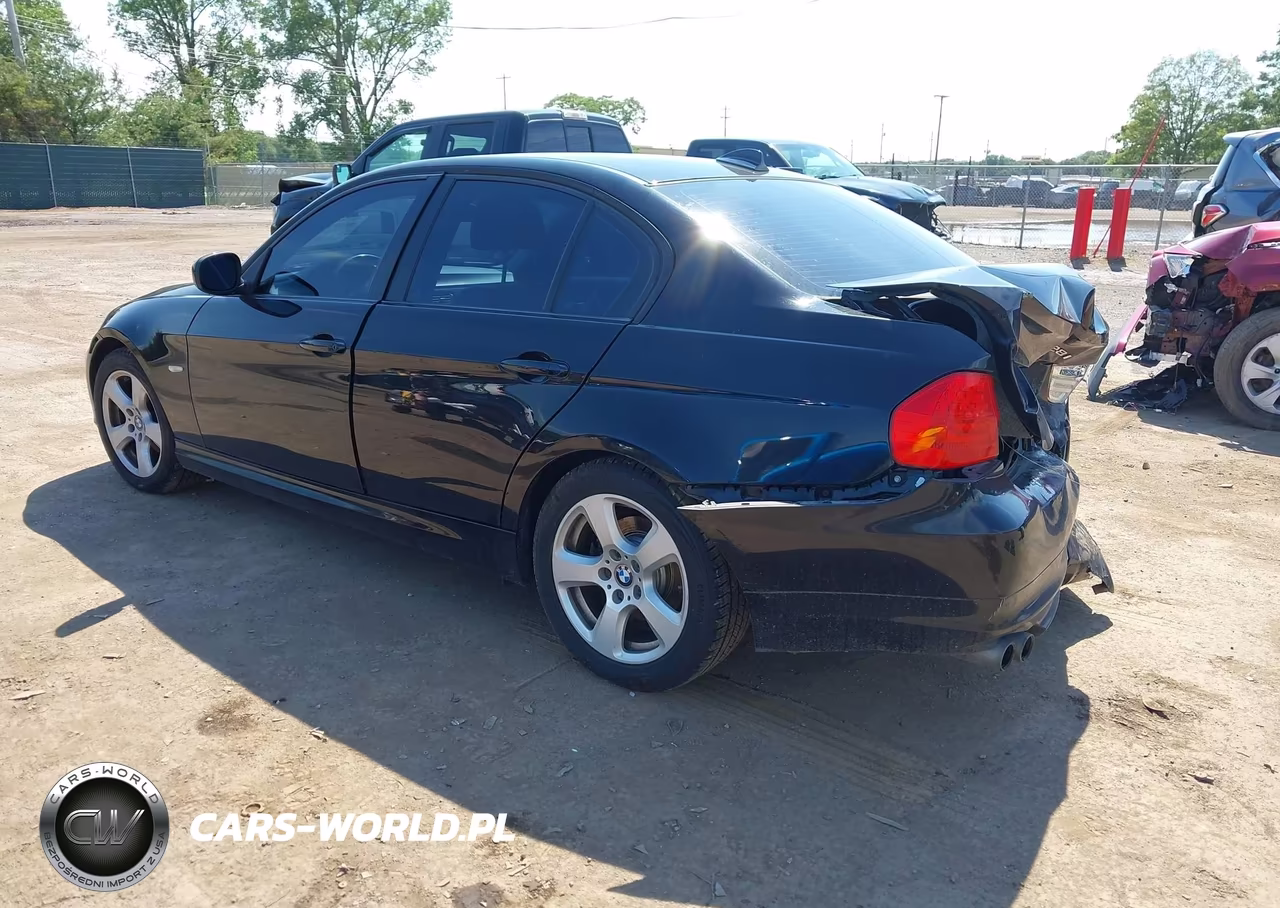 2011 BMW 328I xDrive VIN:WBAPK7C59BF087449 - 3
