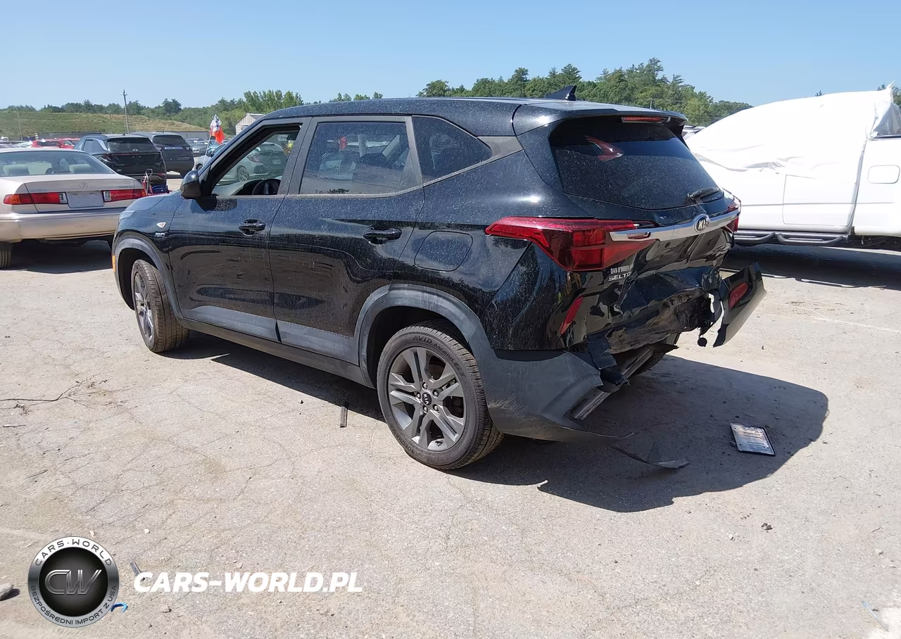 2021 Kia Seltos Lx VIN:KNDEPCAA9M7186676 - 3