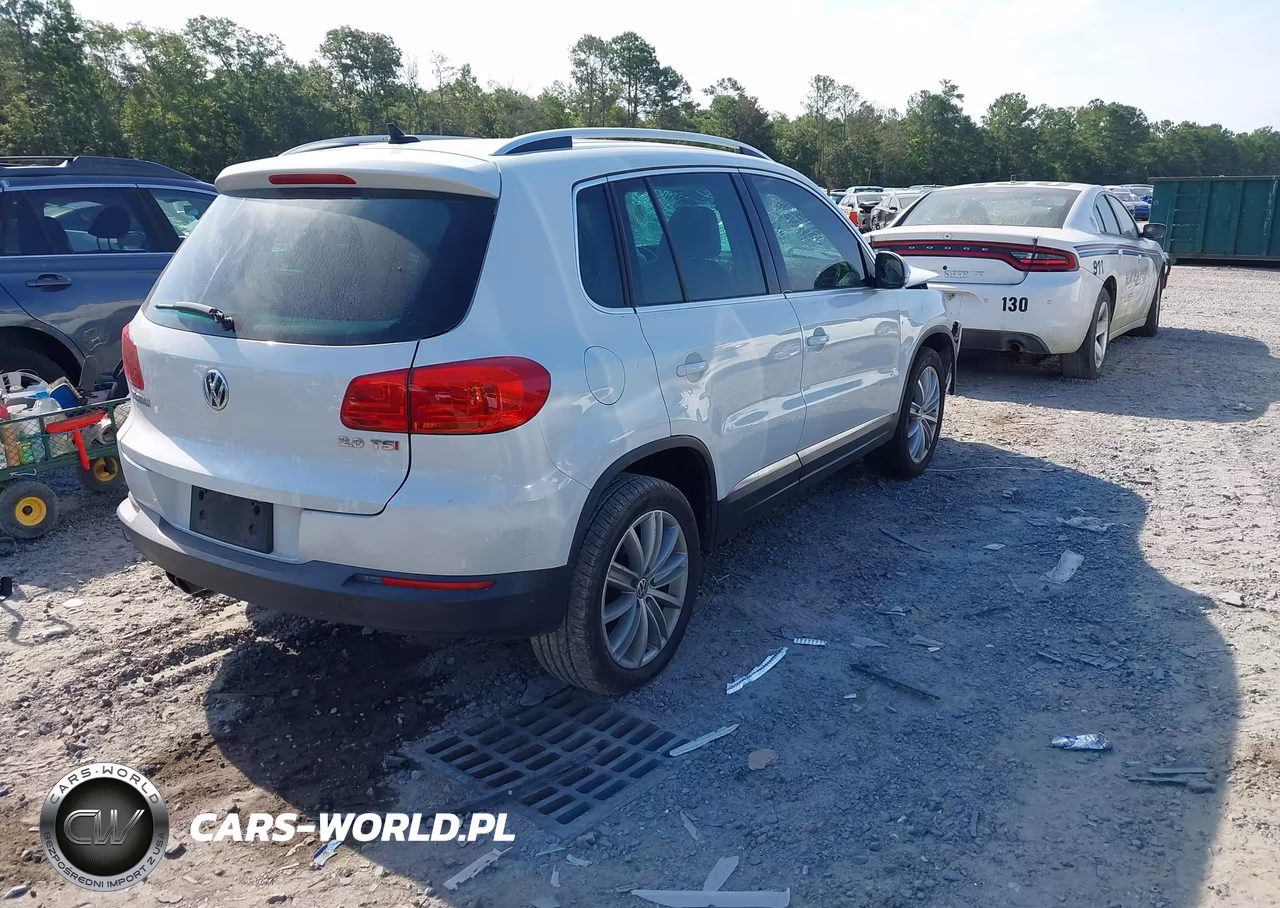 2015 Volkswagen Tiguan Sel VIN:WVGAV7AX9FW558635 - 4