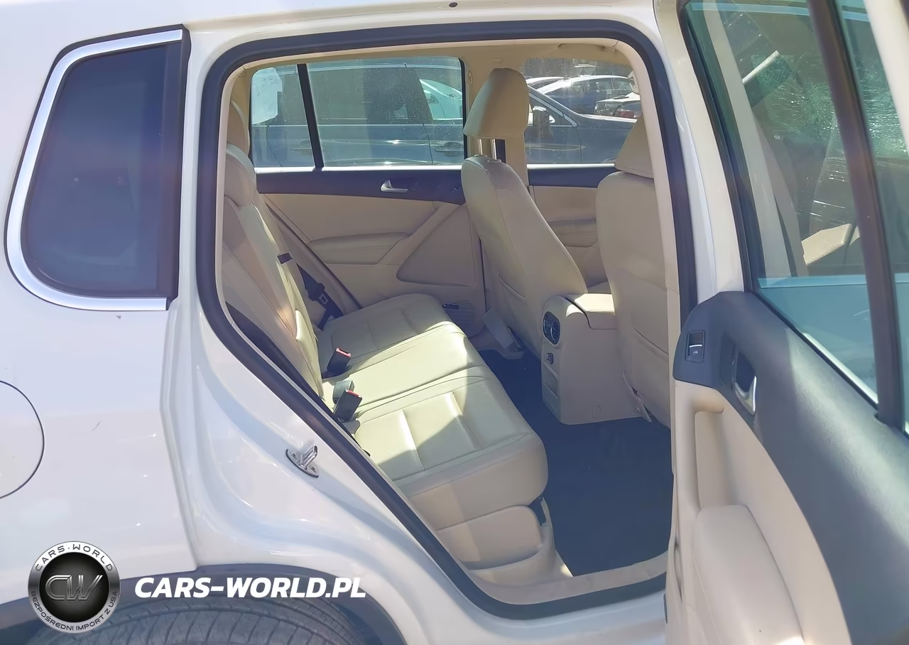 2015 Volkswagen Tiguan Sel VIN:WVGAV7AX9FW558635 - 8