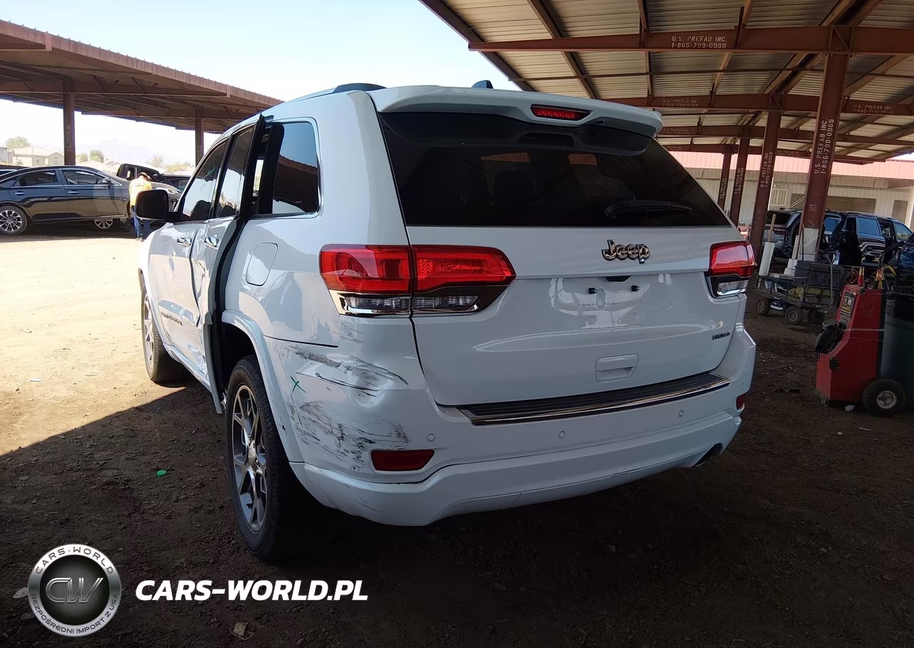 2017 Jeep Grand Cherokee Limited 4X2 VIN:1C4RJEBG5HC826428 - 17
