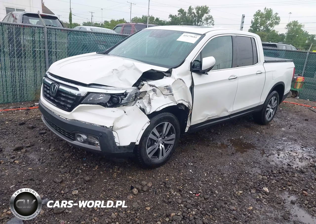 2017 Honda Ridgeline Rtl-E VIN:5FPYK3F72HB010682 - 2