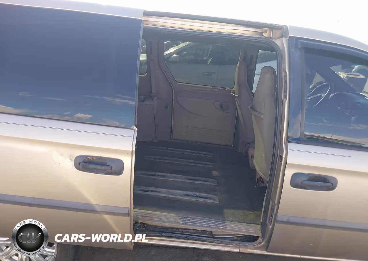 2004 Dodge Grand Caravan Se VIN:1D4GP24R64B513913 - 8