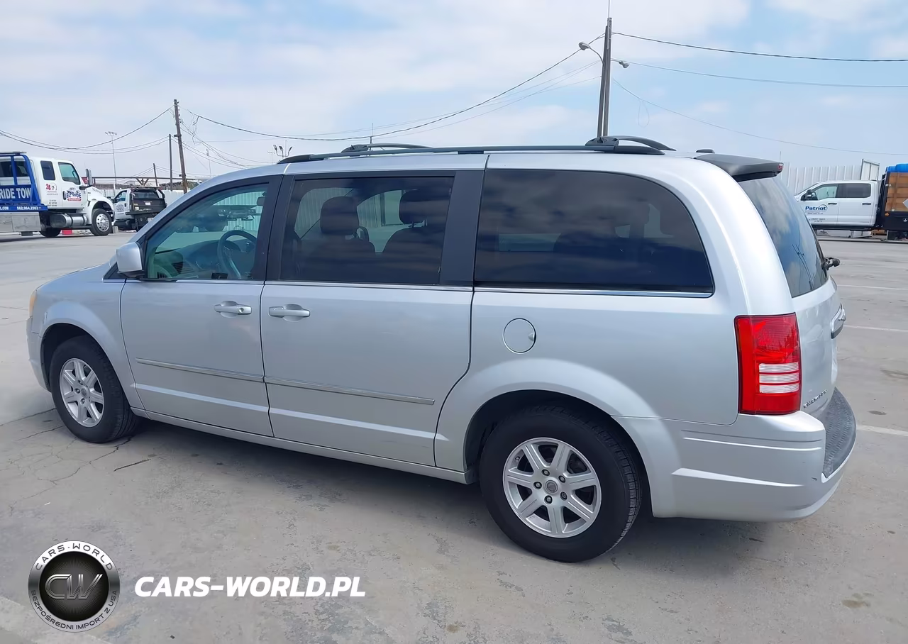 2010 Chrysler Town & Country Touring VIN:2A4RR5D1XAR337967 - 14