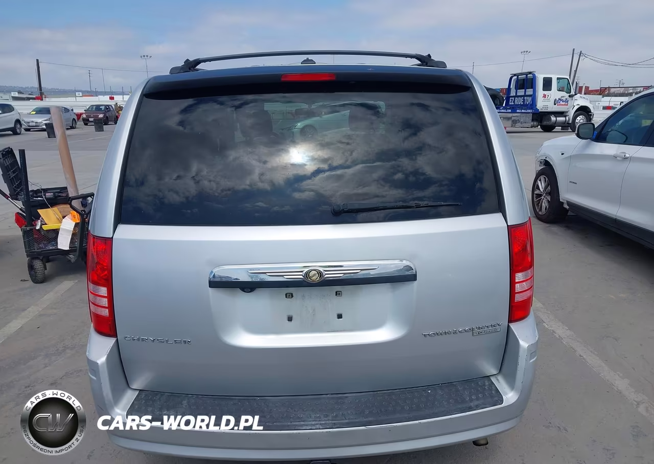 2010 Chrysler Town & Country Touring VIN:2A4RR5D1XAR337967 - 16