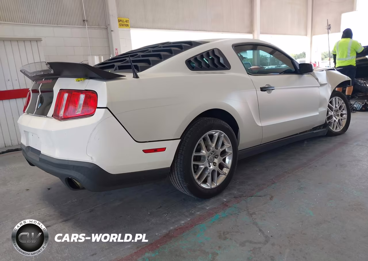 2012 Ford Mustang V6-V6 Premium VIN:1ZVBP8AMXC5233005 - 4
