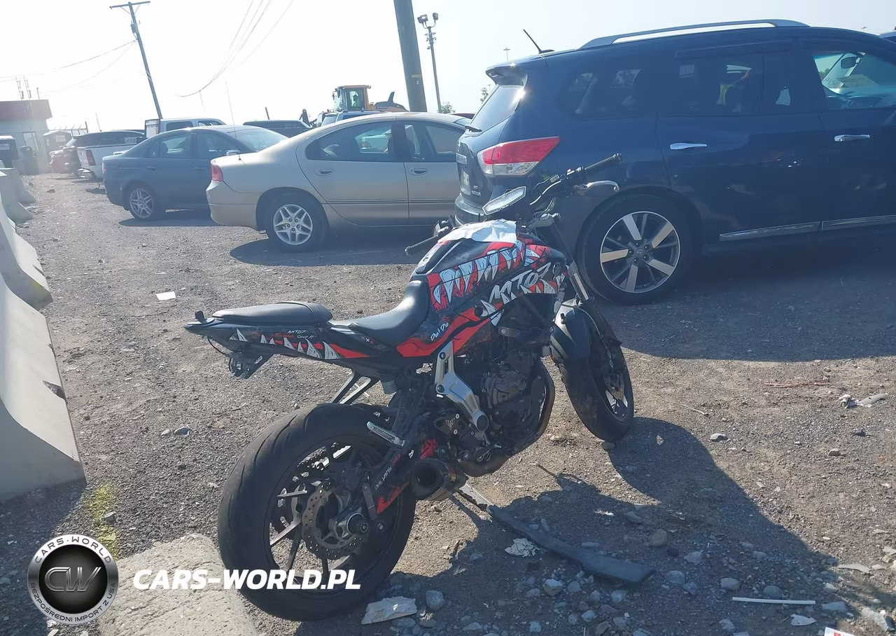 2016 Yamaha Fz07 VIN:JYARM06E5GA007170 - 4