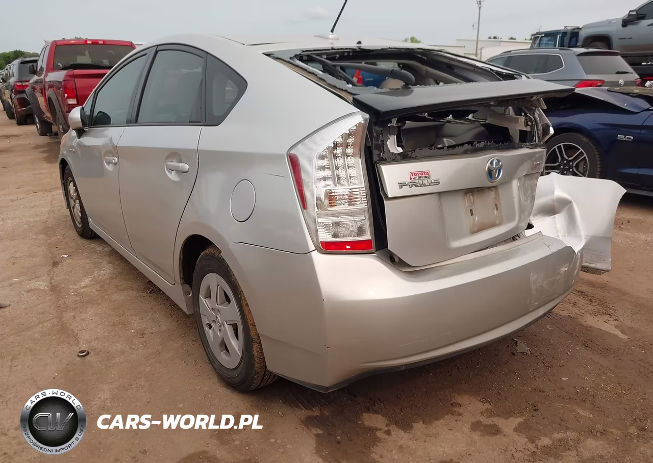 2011 Toyota Prius Two VIN:JTDKN3DU7B1419601 - 3