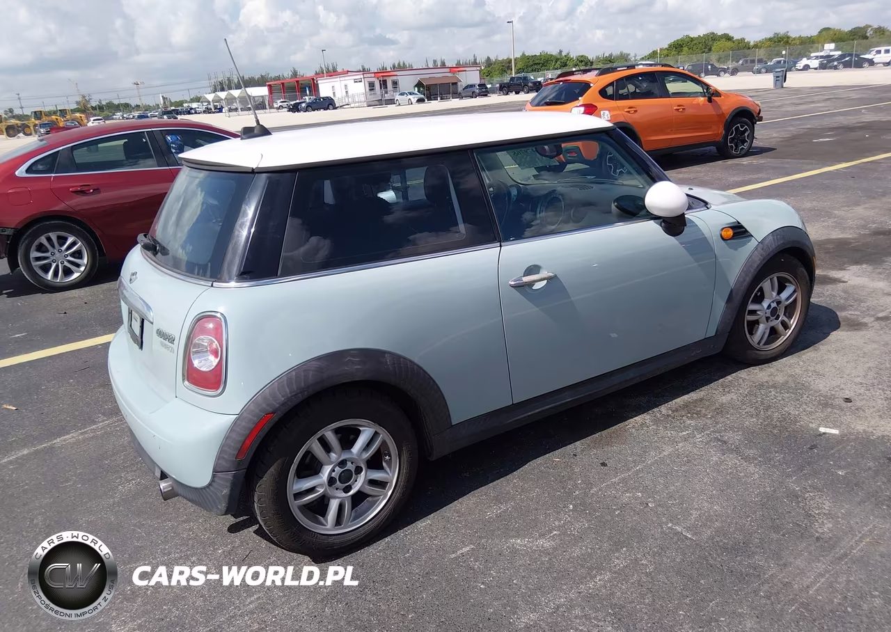 2013 Mini Hardtop Cooper VIN:WMWSU3C58DT686926 - 4