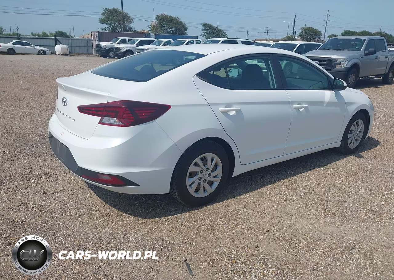 2020 Hyundai Elantra Se VIN:5NPD74LF9LH610832 - 4