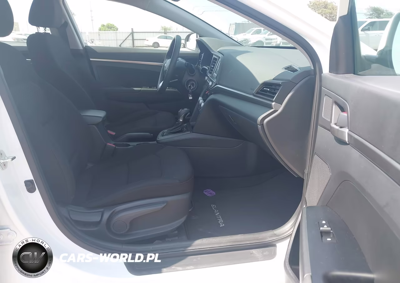 2020 Hyundai Elantra Se VIN:5NPD74LF9LH610832 - 5