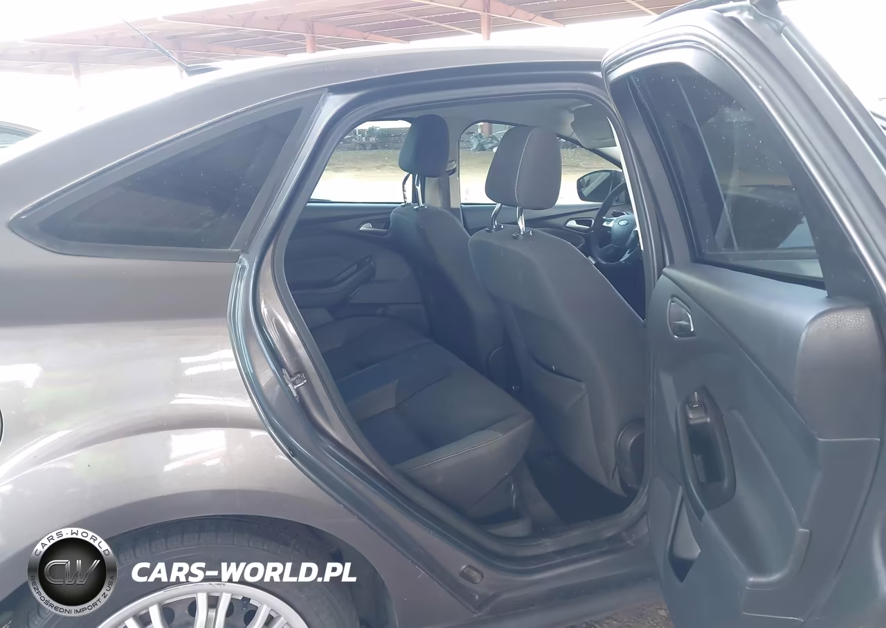2012 Ford Focus Se VIN:1FAHP3F29CL139948 - 8
