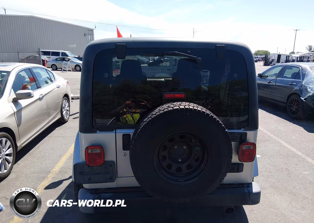 2005 Jeep Wrangler X VIN:1J4FA39S05P355174 - 16