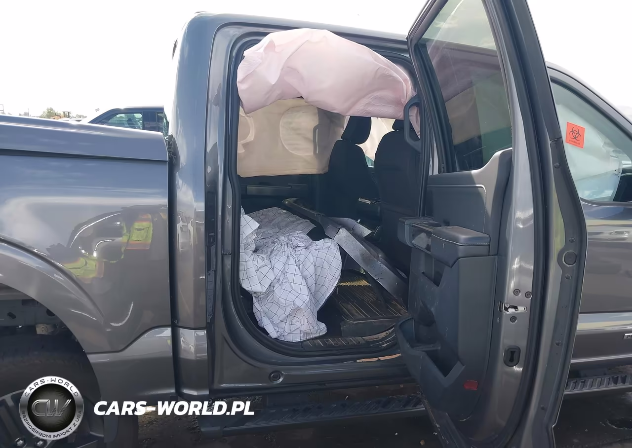 2023 Ford F-150 Xlt VIN:1FTFW1ED4PFD08905 - 8