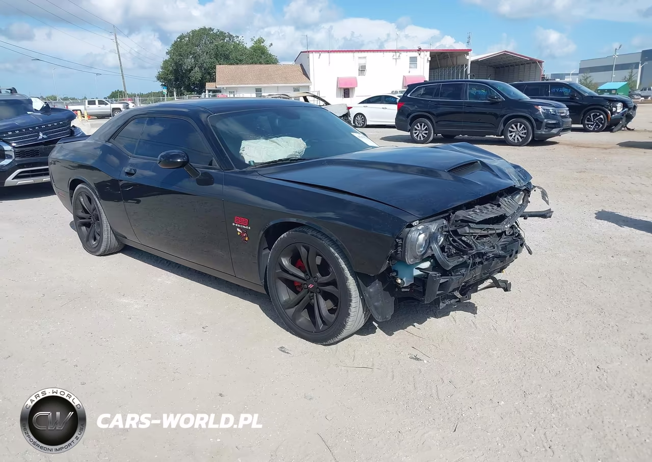 2021 Dodge Challenger R-T – zdjęcie 1 z 17