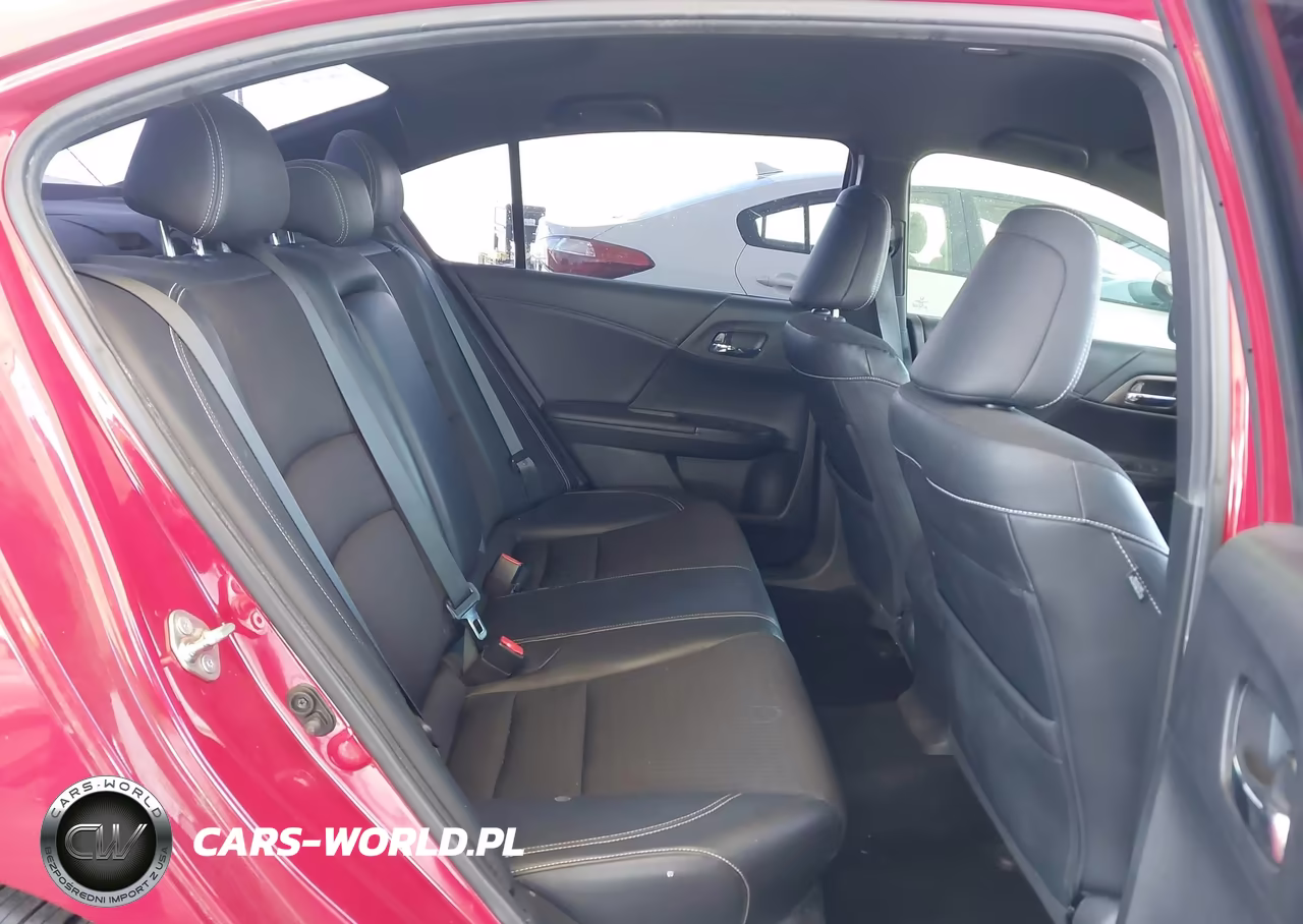 2016 Honda Accord Sport VIN:1HGCR2F5XGA085405 - 8