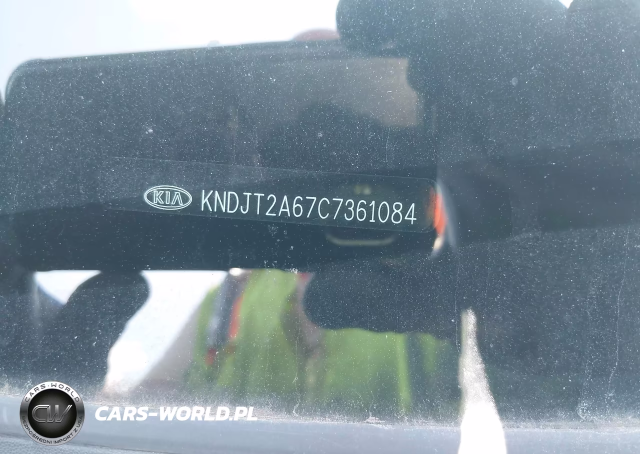 2012 Kia Soul + VIN:KNDJT2A67C7361084 - 12