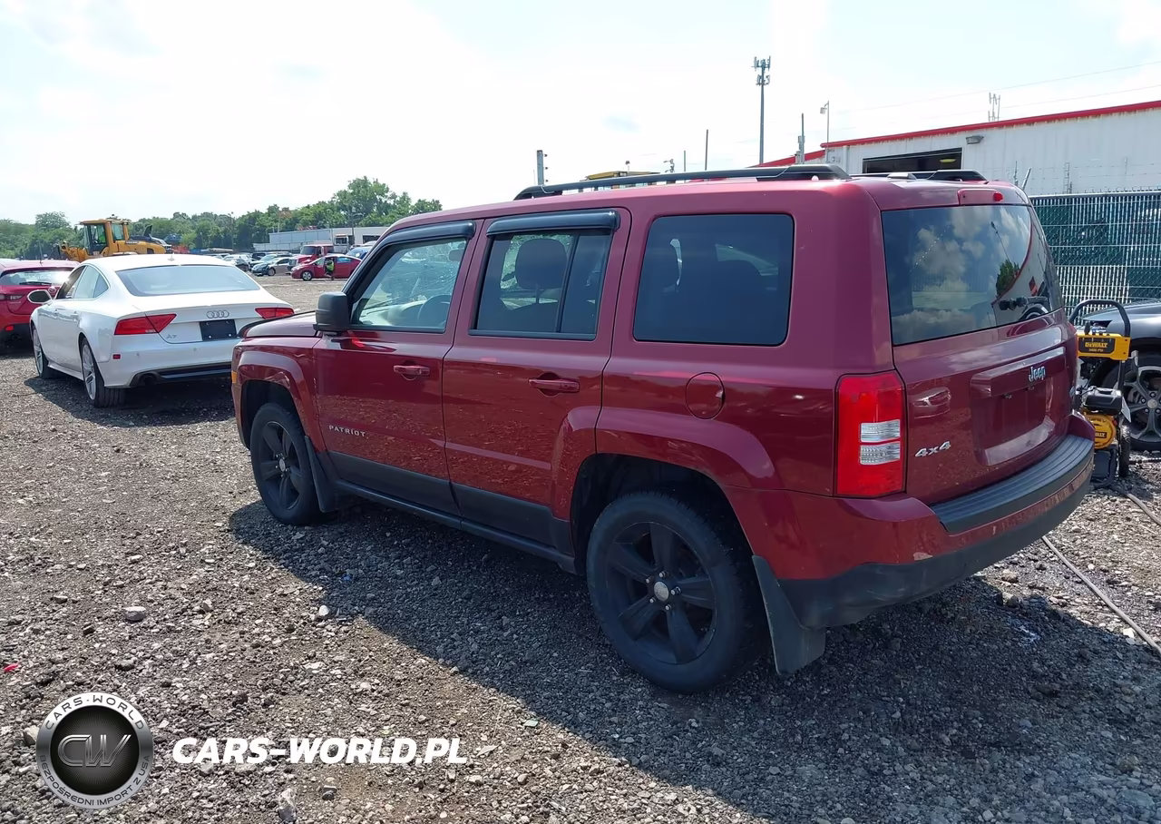 2014 Jeep Patriot Latitude VIN:1C4NJRFB6ED660818 - 3
