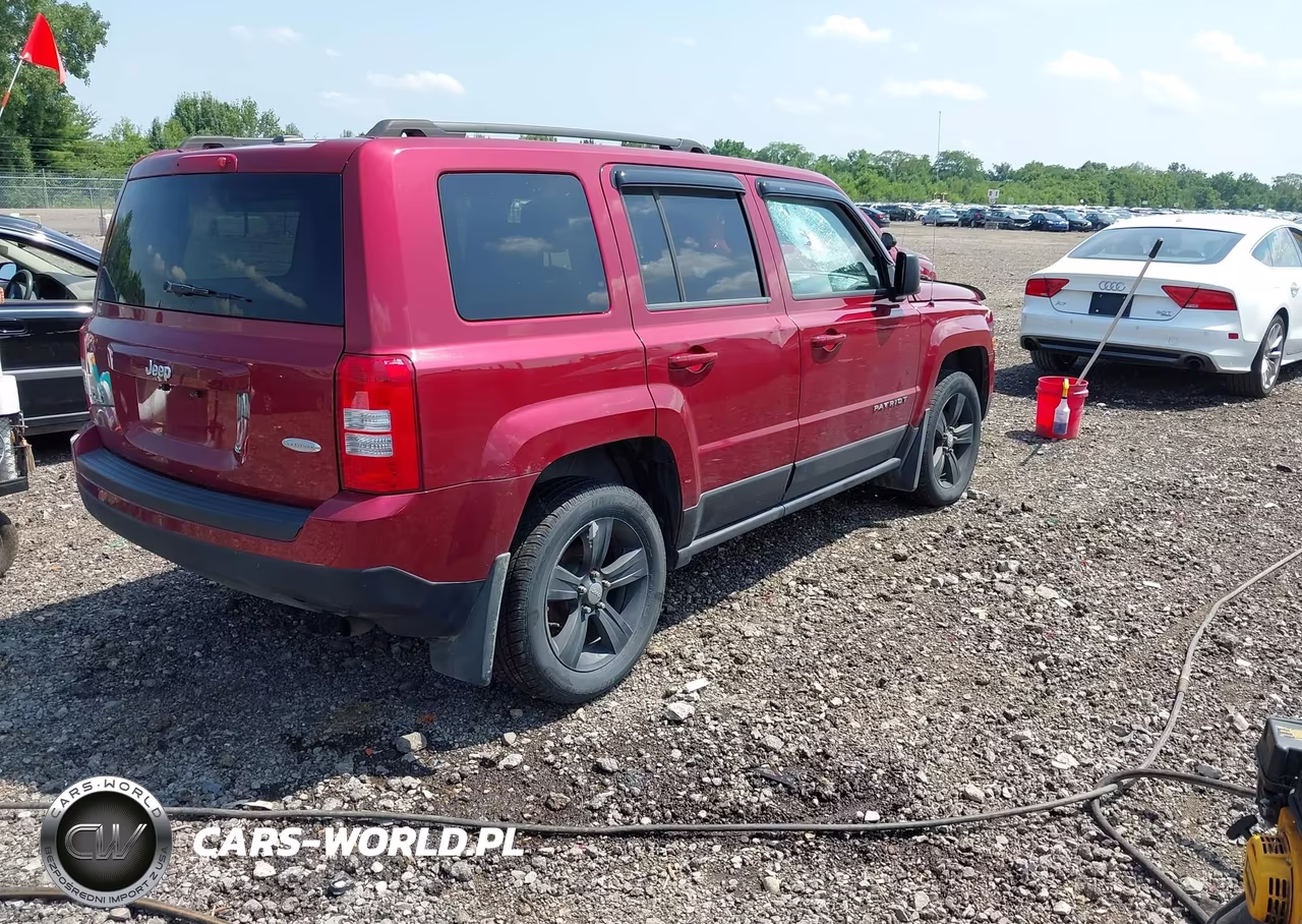 2014 Jeep Patriot Latitude VIN:1C4NJRFB6ED660818 - 4