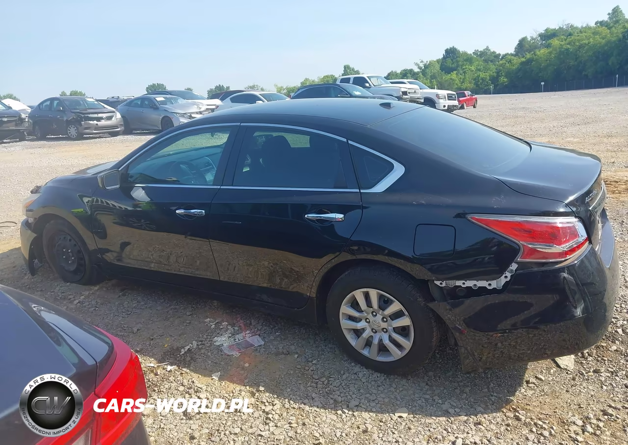 2015 Nissan Altima 2.5 S VIN:1N4AL3AP6FC106586 - 14