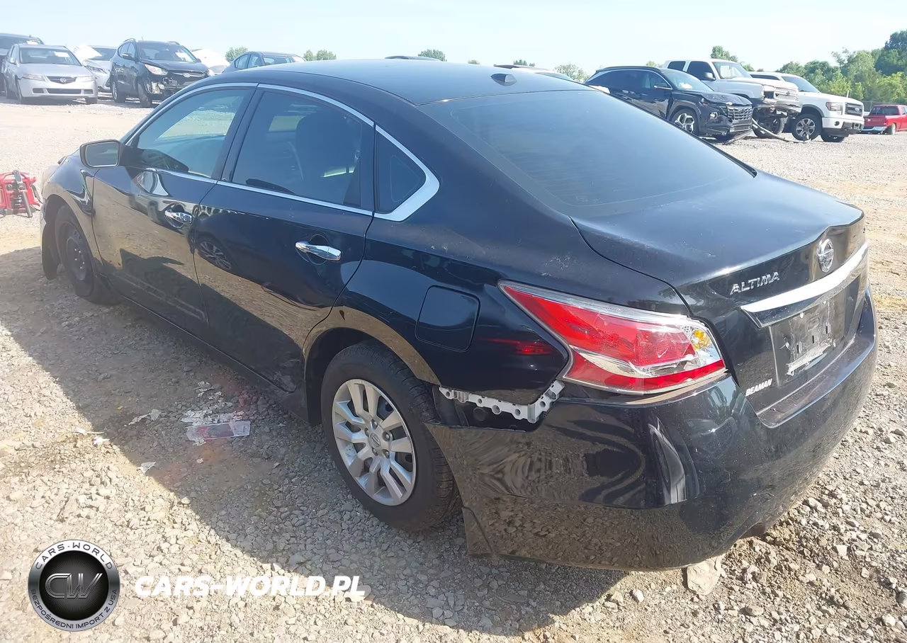 2015 Nissan Altima 2.5 S VIN:1N4AL3AP6FC106586 - 3