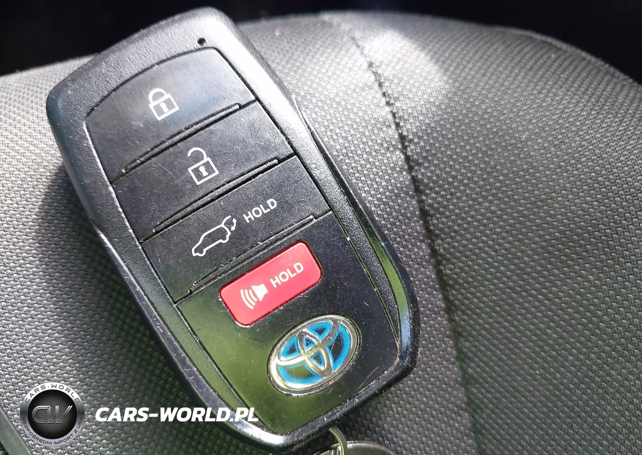 2021 Toyota Venza Le VIN:JTEAAAAH4MJ000882 - 11