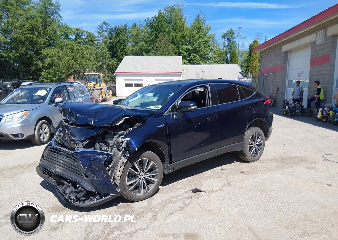 2021 Toyota Venza Le VIN:JTEAAAAH4MJ000882 - 2