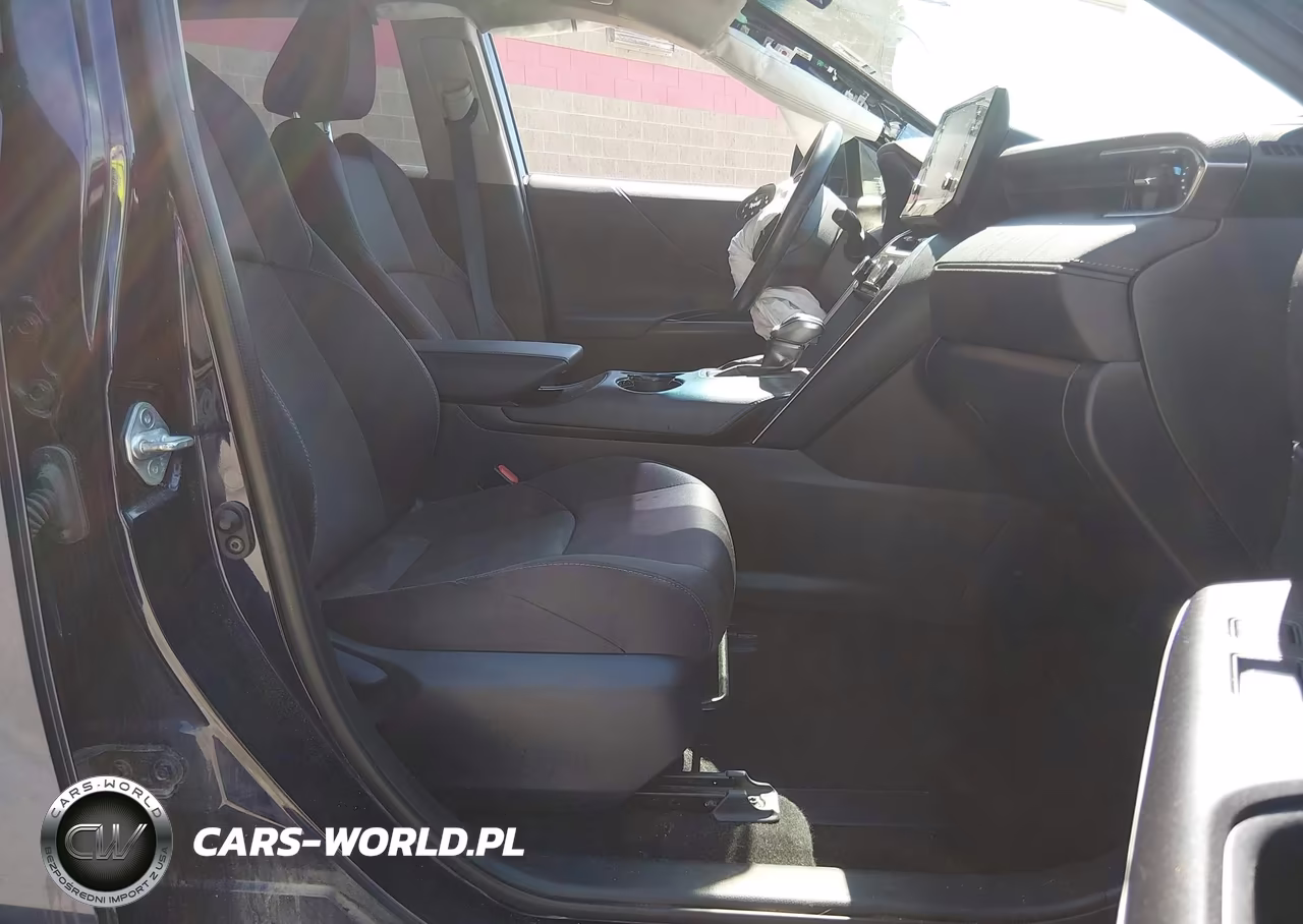 2021 Toyota Venza Le VIN:JTEAAAAH4MJ000882 - 5