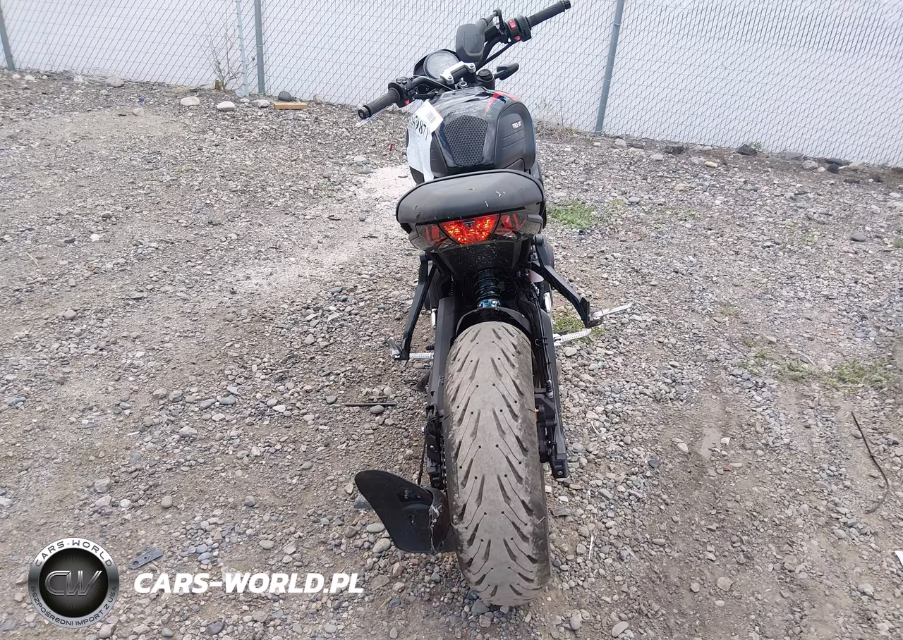 2026 Triumph Motorcycle Trident 660 VIN:SMTL21U48TTCJ5093 - 6