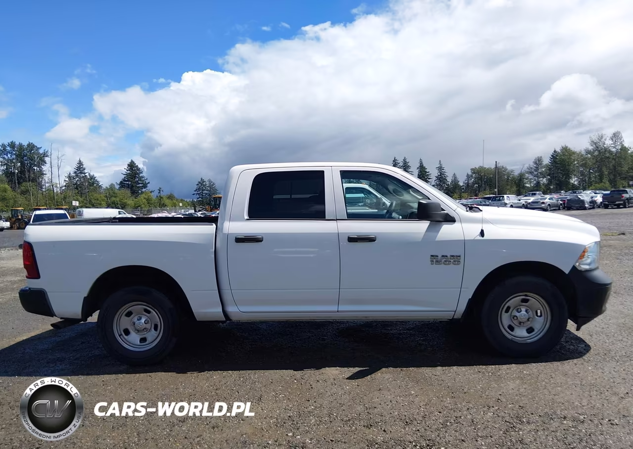 2018 Ram 1500 Tradesman 4X2 5'7 Box VIN:1C6RR6KG2JS298607 - 13