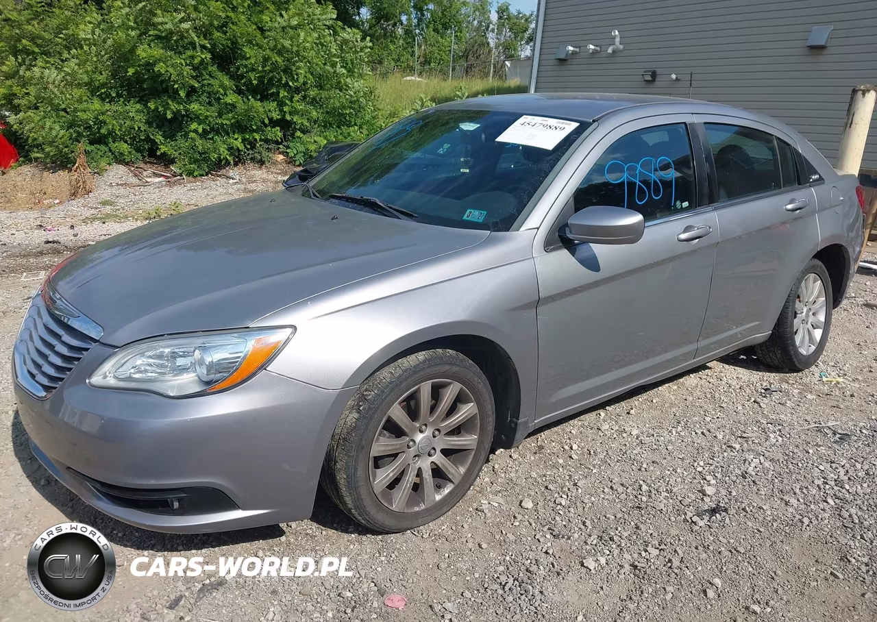 2013 Chrysler 200 Touring VIN:1C3CCBBG4DN718013 - 2